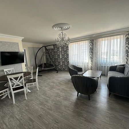 Beautiful Apartment In Yerevan) Εξωτερικό φωτογραφία